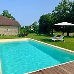 Pensjonat Le Poutic Et 4*