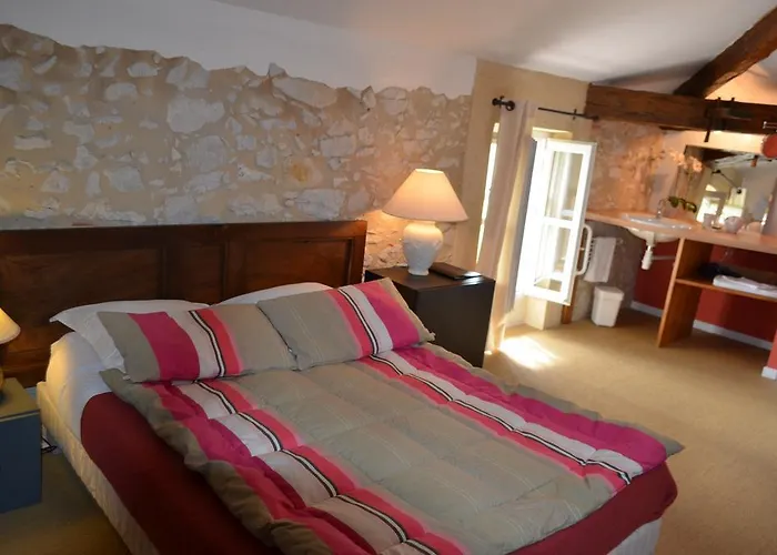 Le Poutic Et Vendégház 4*